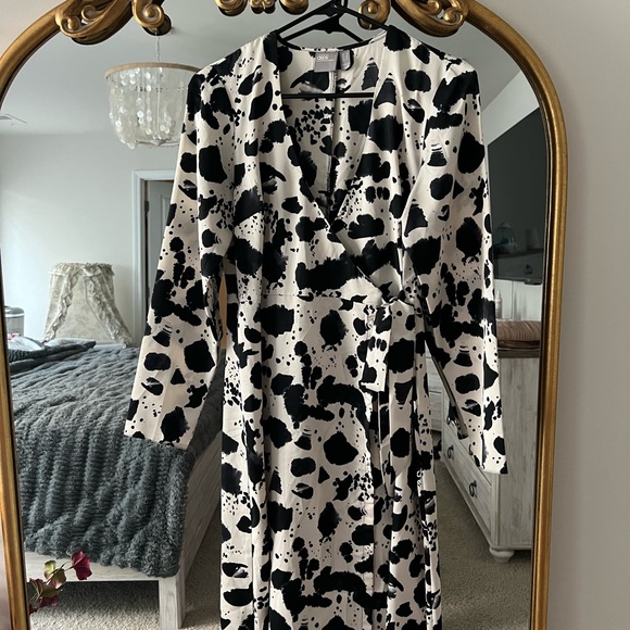 ASOS wrap dress - Picture 2 of 8